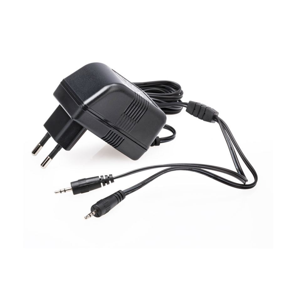 Cargador de pared con conector doble