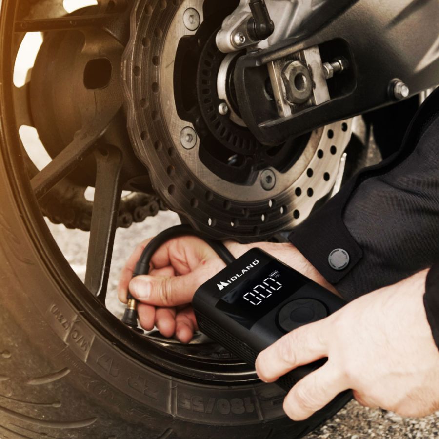 ENERPUMP - POWER BANK CON COMPRESOR DE AIRE