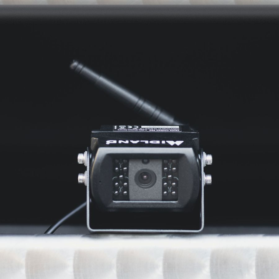 Midland Truck Guardian Pro Wireless Dash Cam 